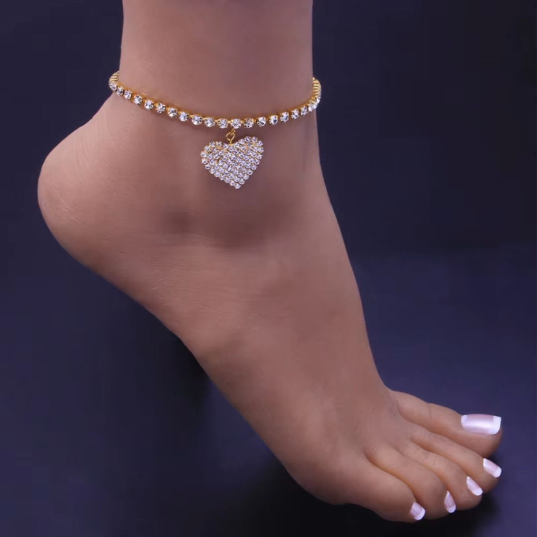 Amorette Crystal Heart Anklet