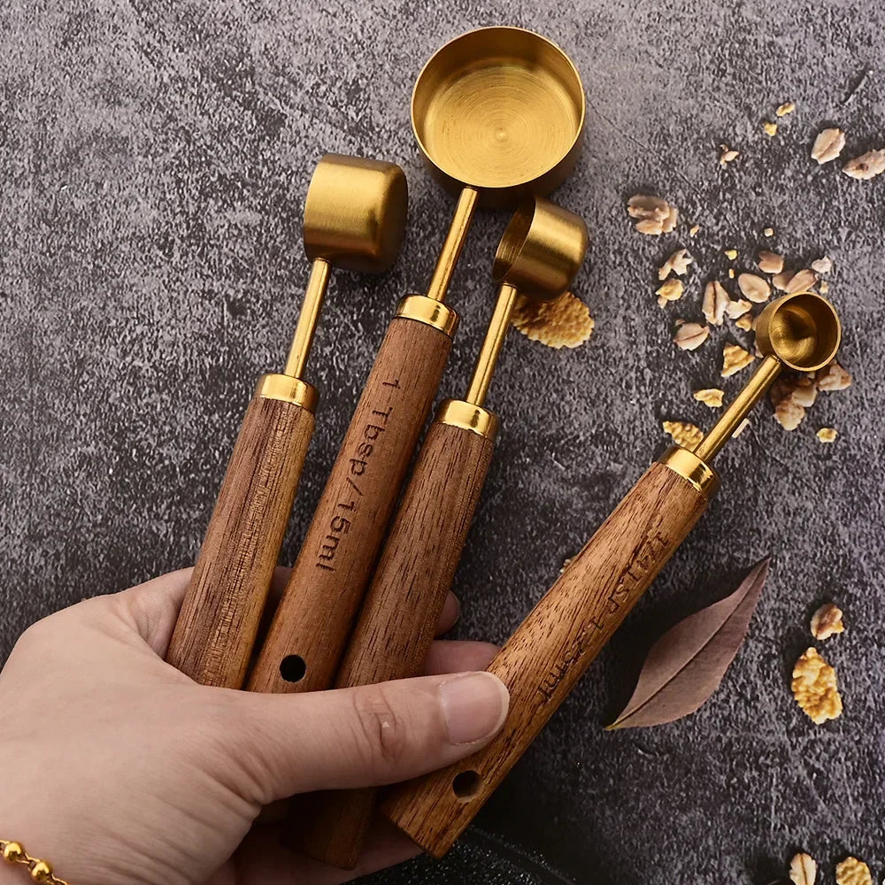 Timberware Measuring Cup Set