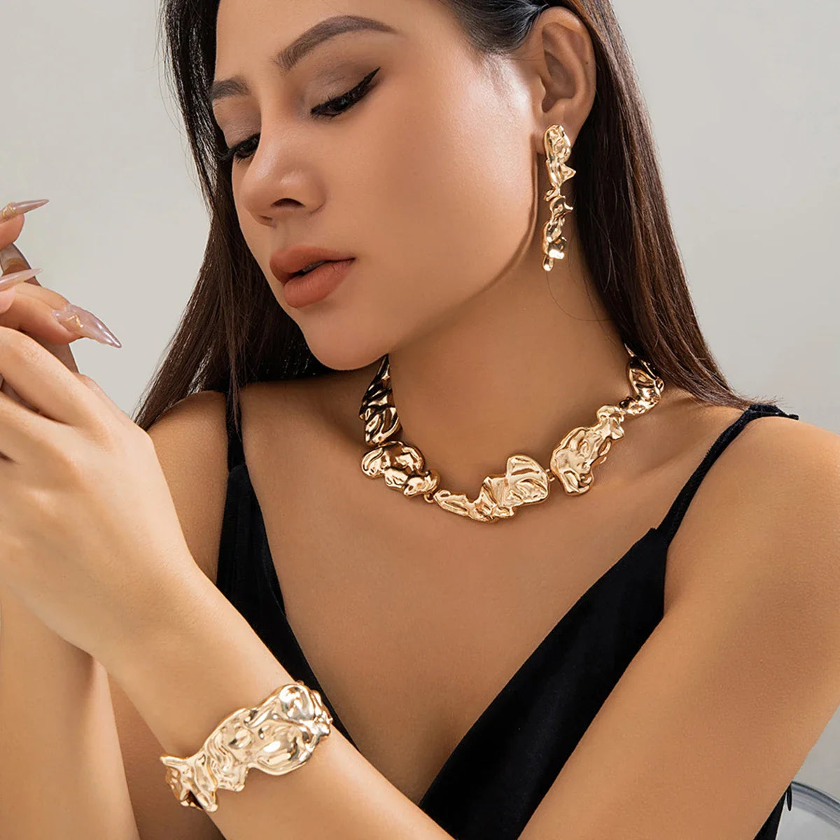 Molten Elegance Abstract Jewelry Set